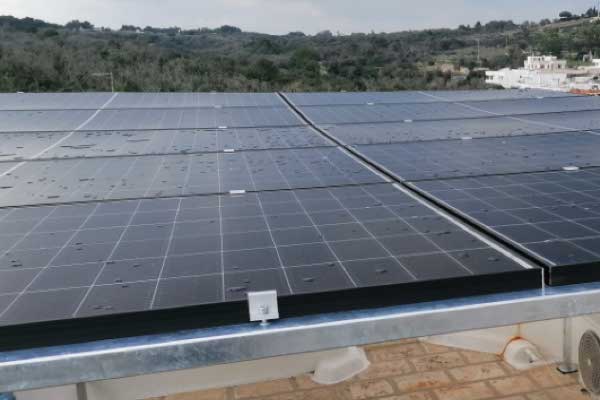Impianto fotovoltaico residenziale a Marina di mancaversamarina di mancaversa 8kw